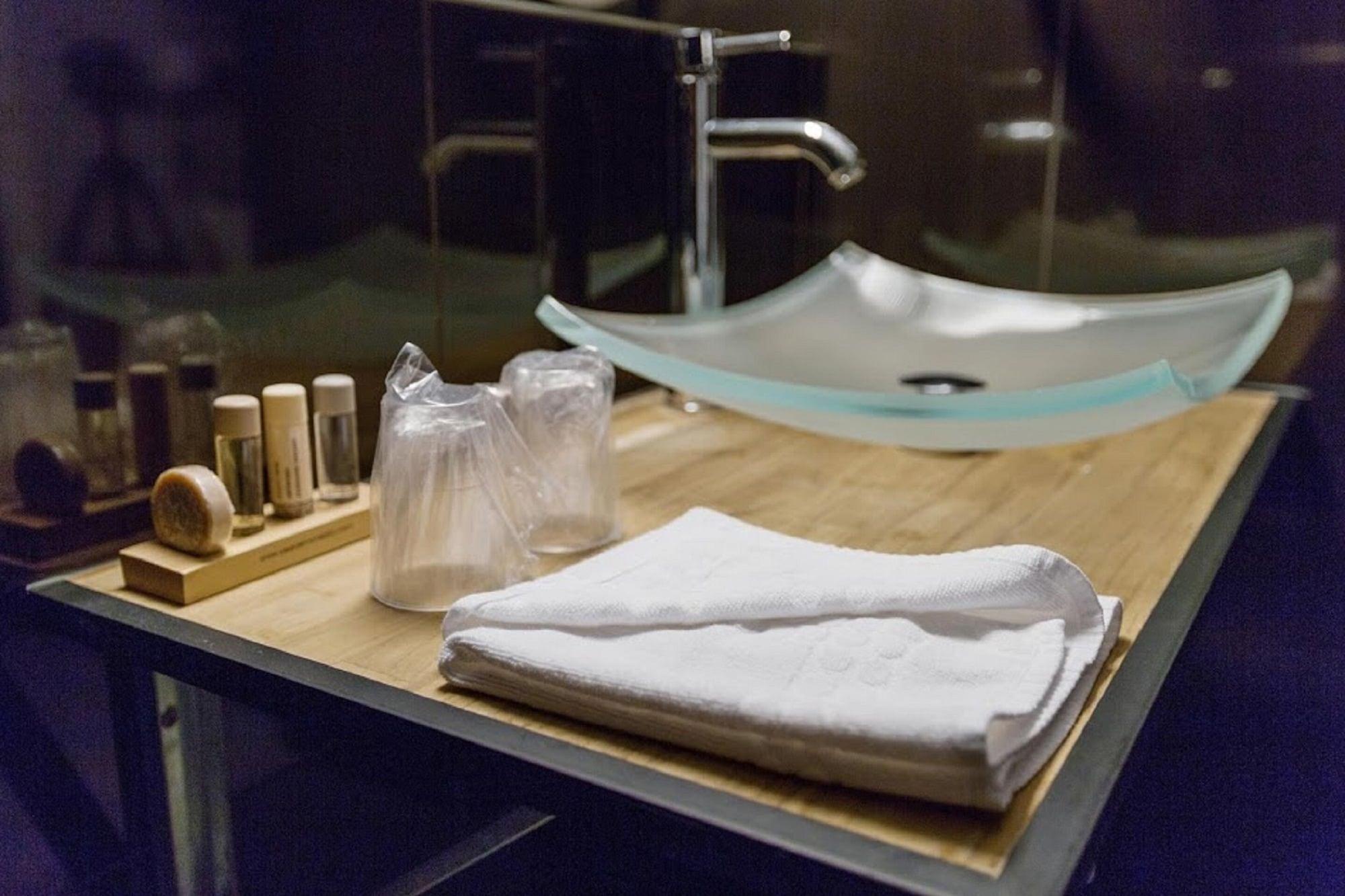 Hotel Du Leman Paris Luaran gambar