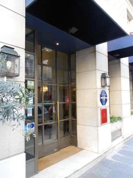 Hotel Du Leman Paris Luaran gambar
